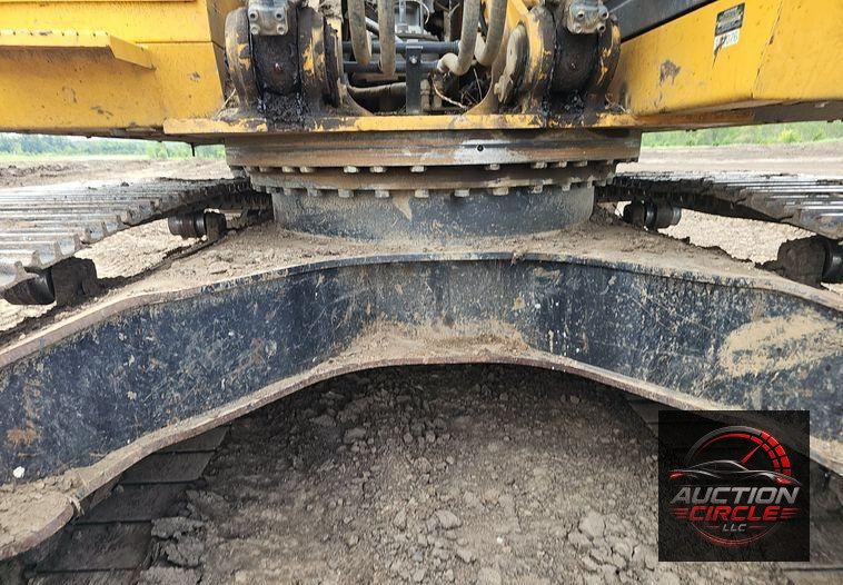 2017 John Deere 350G LC excavator