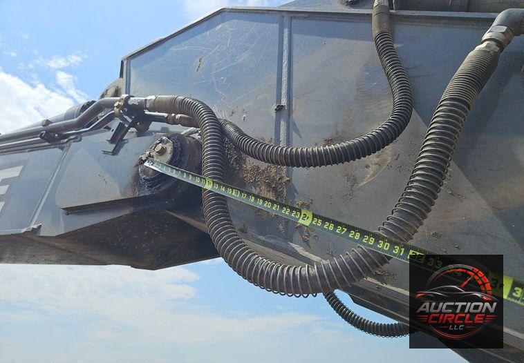 2017 John Deere 350G LC excavator