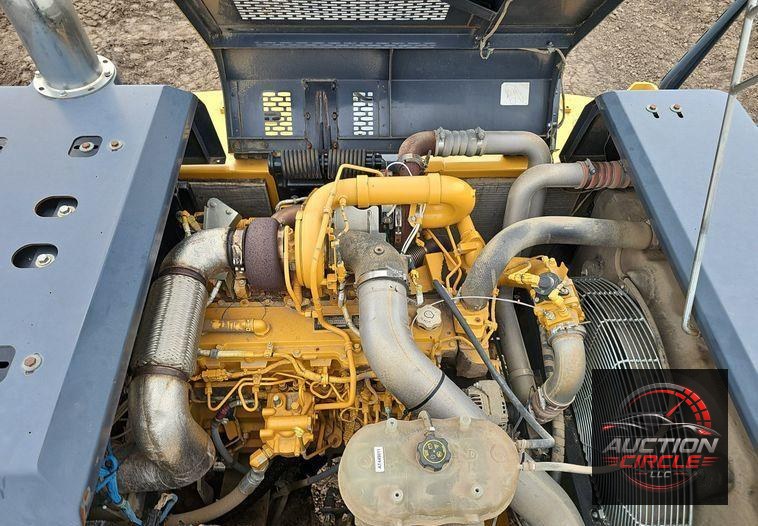 2017 John Deere 350G LC excavator