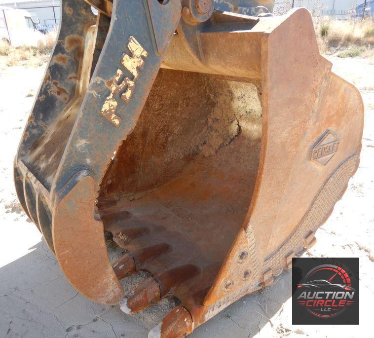 2016 Komatsu PC360LCi-11  excavator