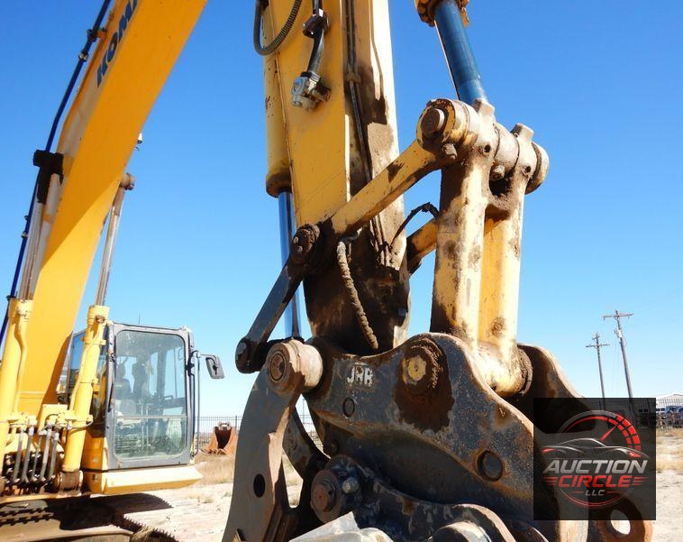 2016 Komatsu PC360LCi-11  excavator
