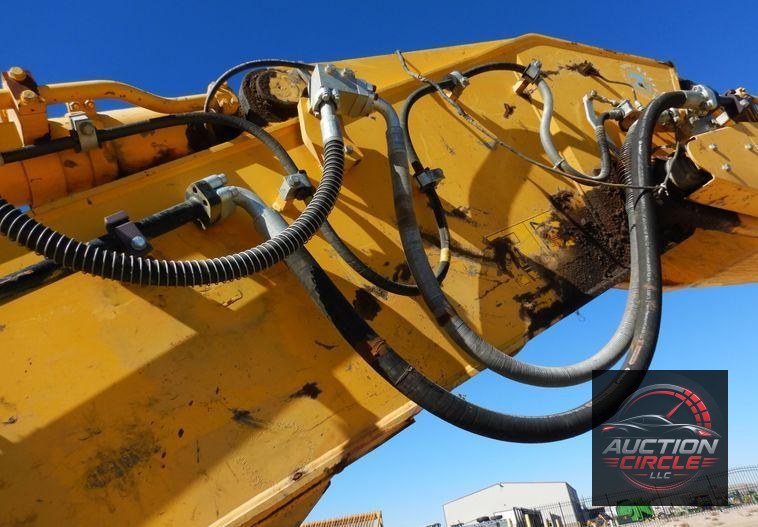 2016 Komatsu PC360LCi-11  excavator