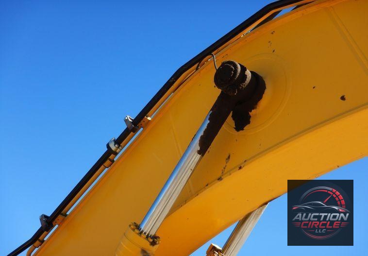 2016 Komatsu PC360LCi-11  excavator