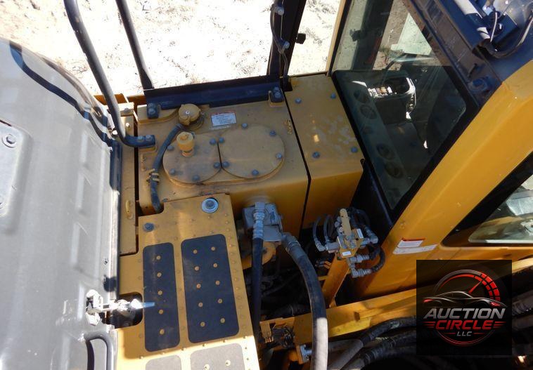 2016 Komatsu PC360LCi-11  excavator