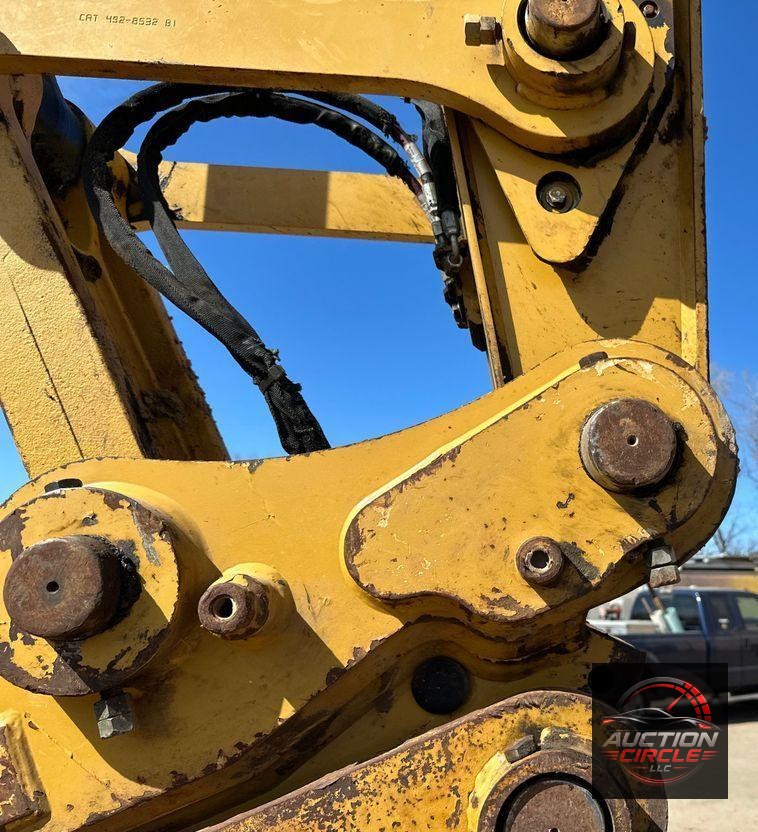 2019 Caterpillar 320 excavator