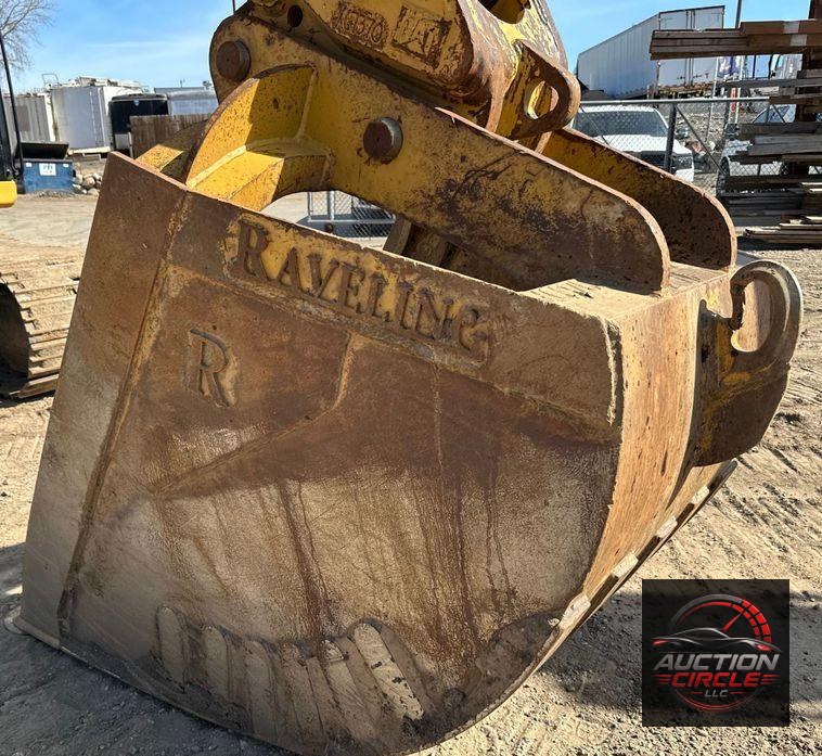 2019 Caterpillar 320 excavator