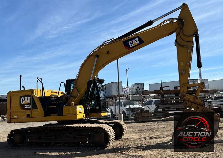 2019 Caterpillar 320 excavator