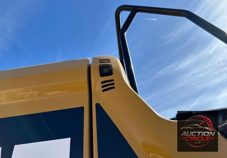 2019 Caterpillar 320 excavator