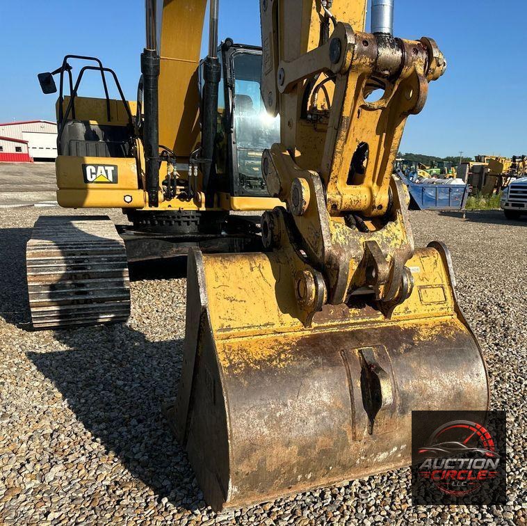 2018 Caterpillar  323 excavator