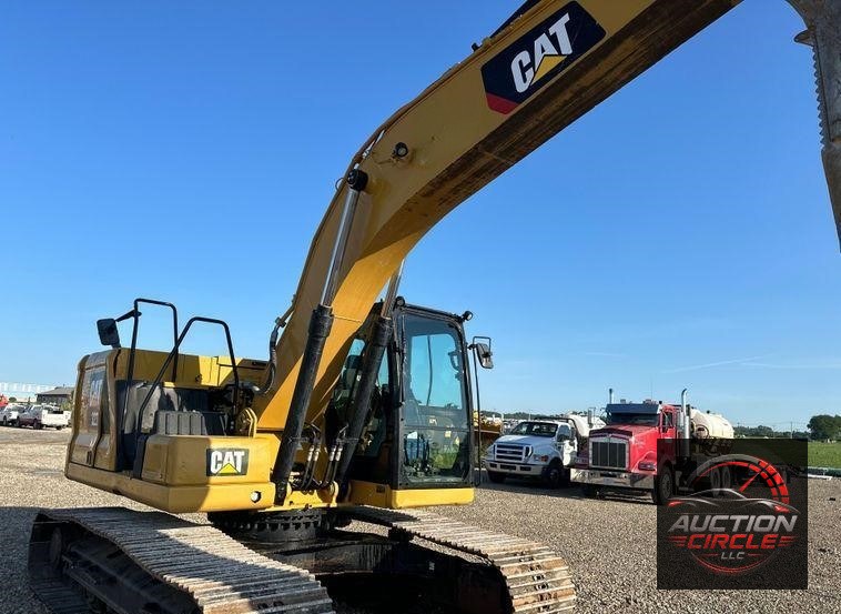 2018 Caterpillar  323 excavator