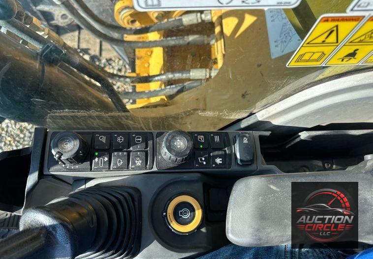 2018 Caterpillar  323 excavator