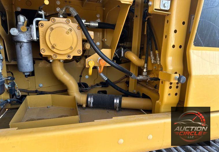 2018 Caterpillar  323 excavator