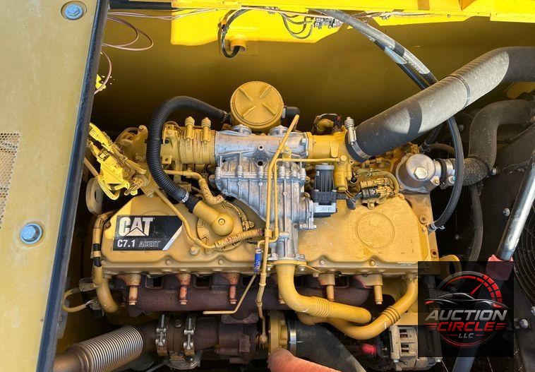 2018 Caterpillar  323 excavator