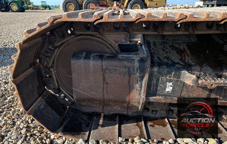 2018 Caterpillar  323 excavator