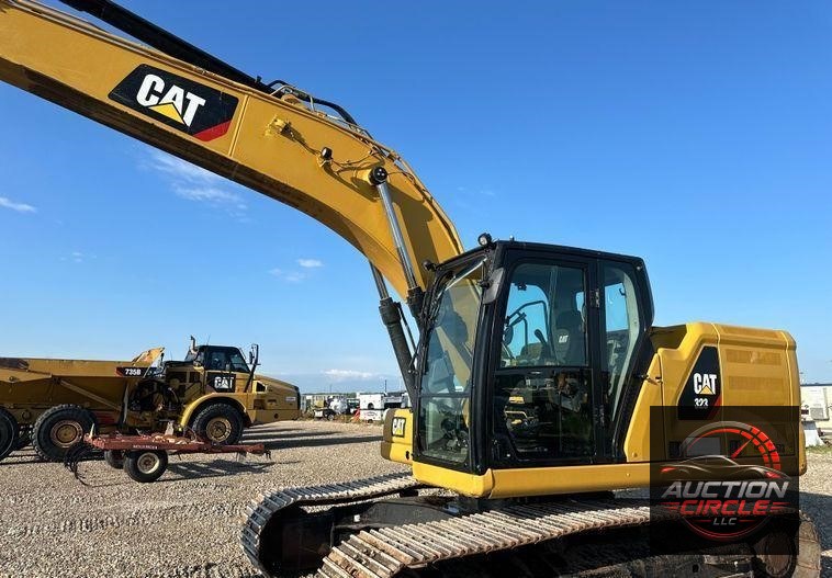2018 Caterpillar  323 excavator