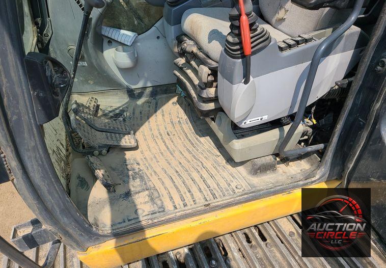 2015 John Deere 350G LC  excavator
