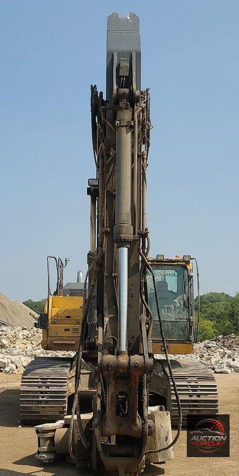 2015 John Deere 350G LC  excavator