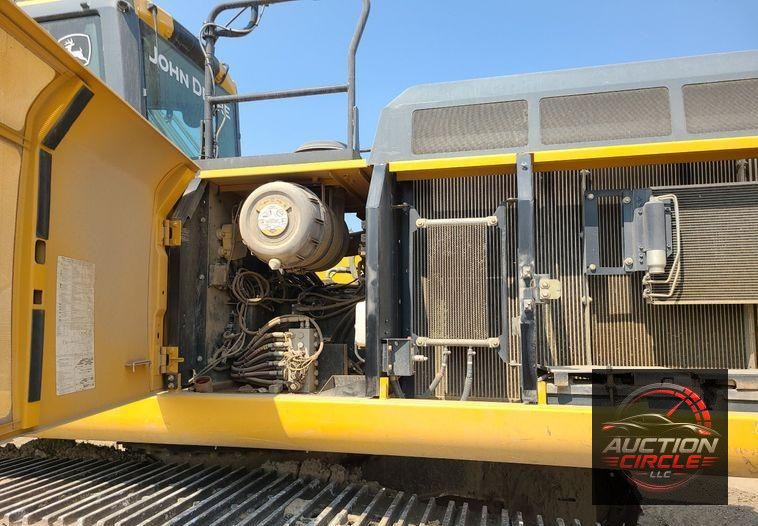 2015 John Deere 350G LC  excavator