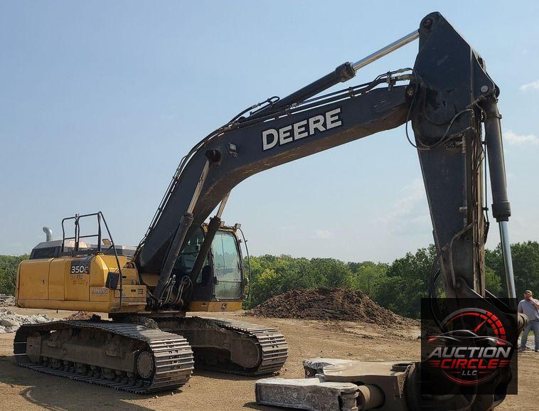 2015 John Deere 350G LC  excavator