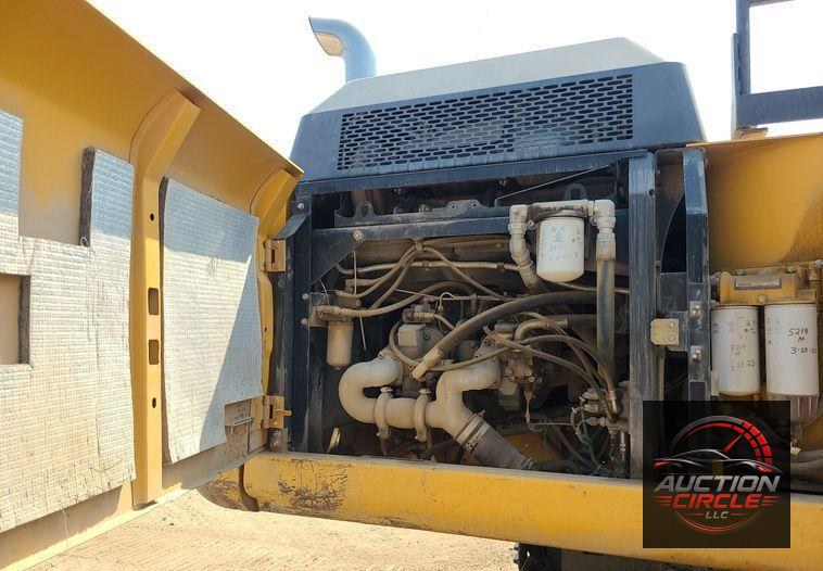 2015 John Deere 350G LC  excavator
