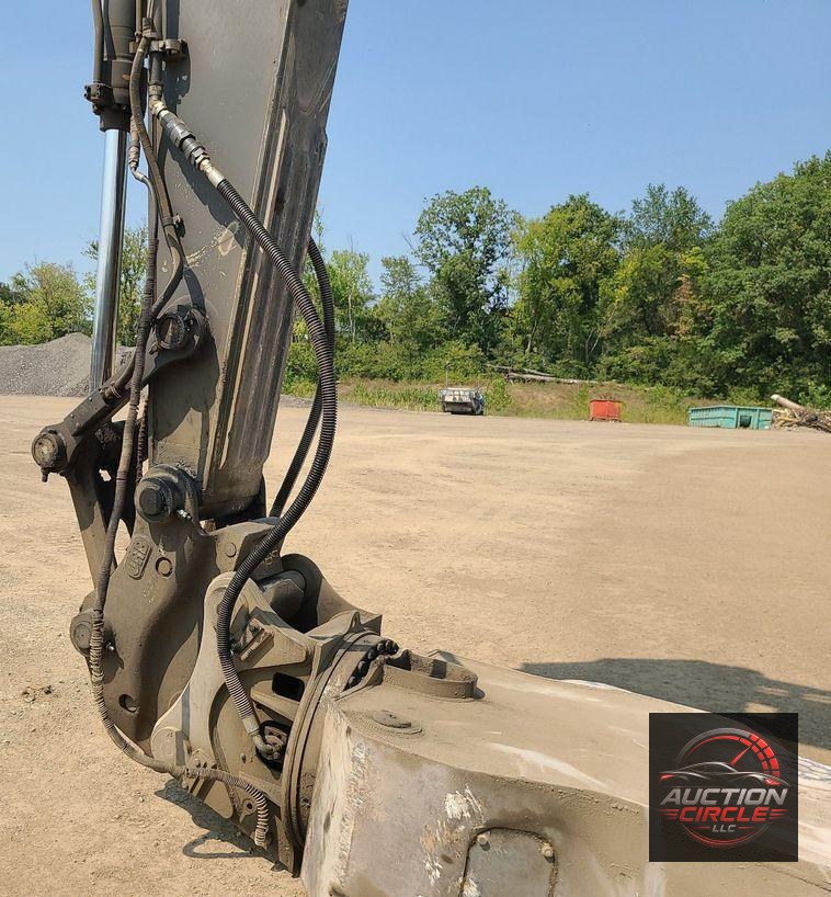 2015 John Deere 350G LC  excavator