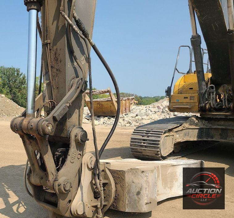 2015 John Deere 350G LC  excavator