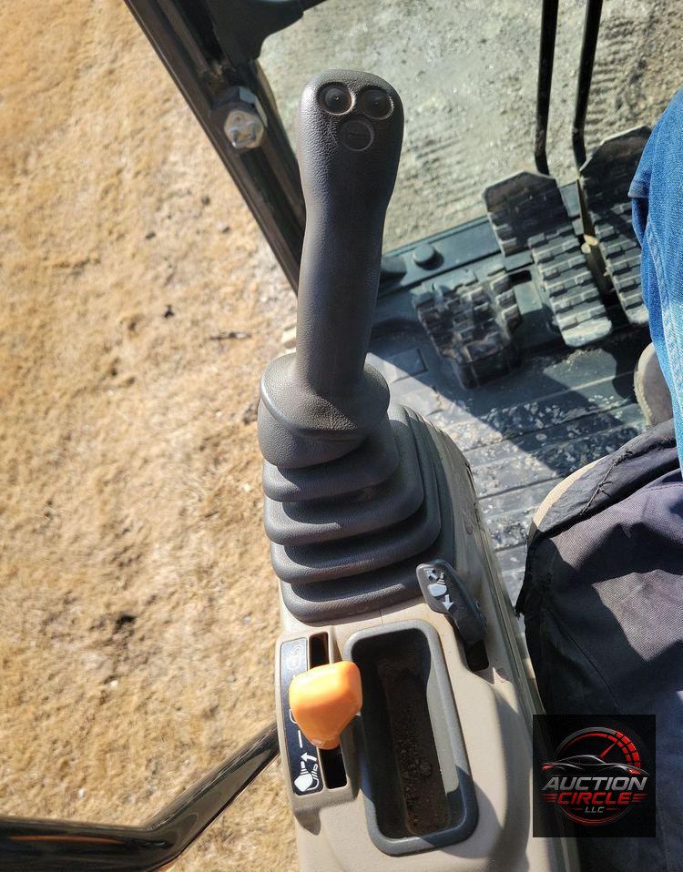 2016 Case CX160D  excavator