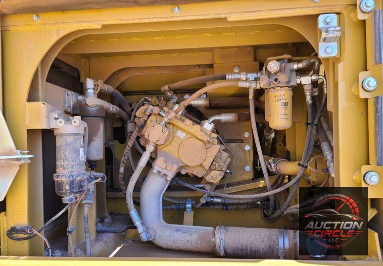 2018 Caterpillar 330FL  excavator