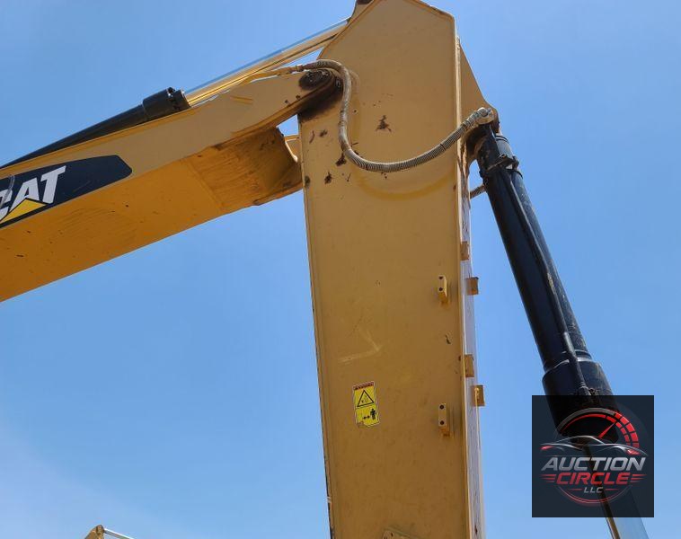 2018 Caterpillar 330FL  excavator