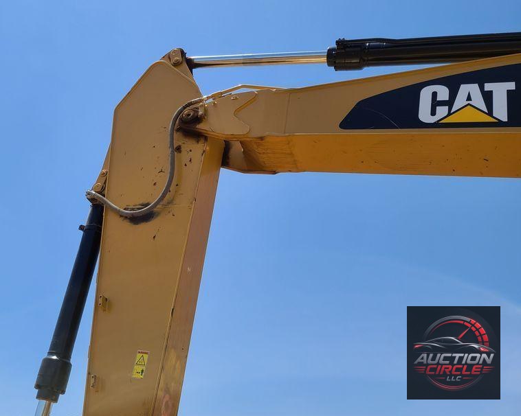 2018 Caterpillar 330FL  excavator