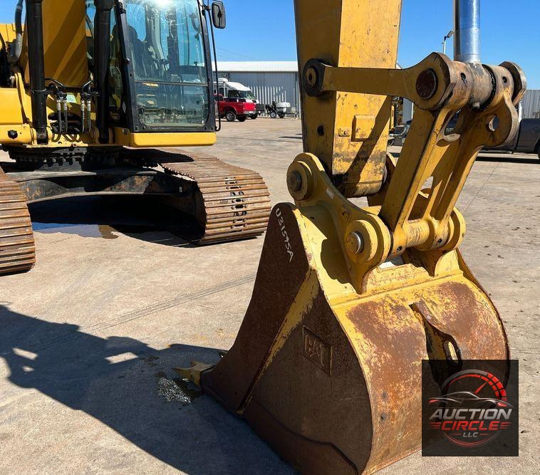 2018 Caterpillar 323  excavator