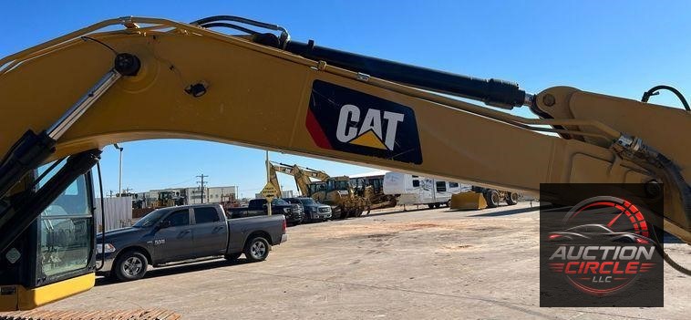 2018 Caterpillar 323  excavator