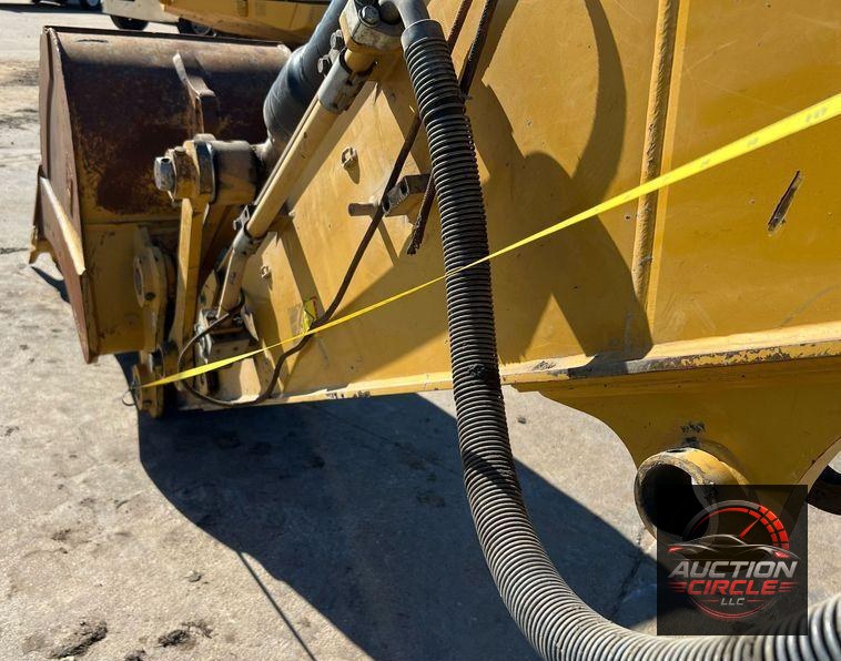 2018 Caterpillar 323  excavator