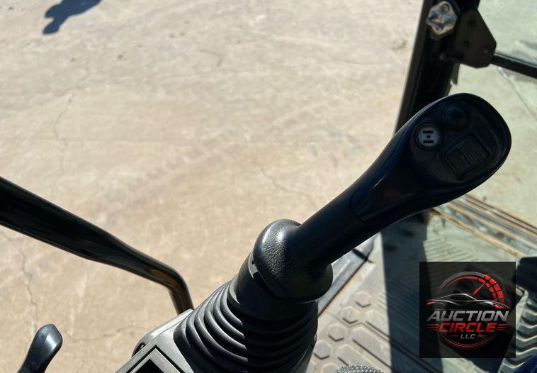 2018 Caterpillar 323  excavator