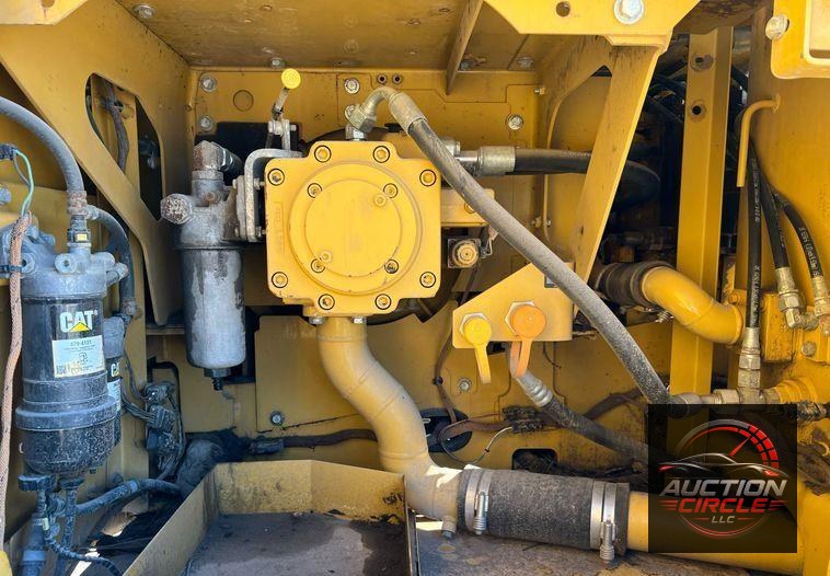 2018 Caterpillar 323  excavator
