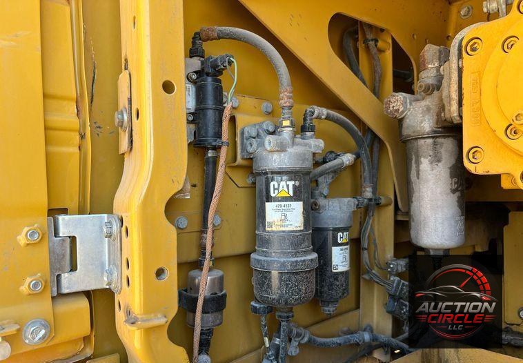 2018 Caterpillar 323  excavator