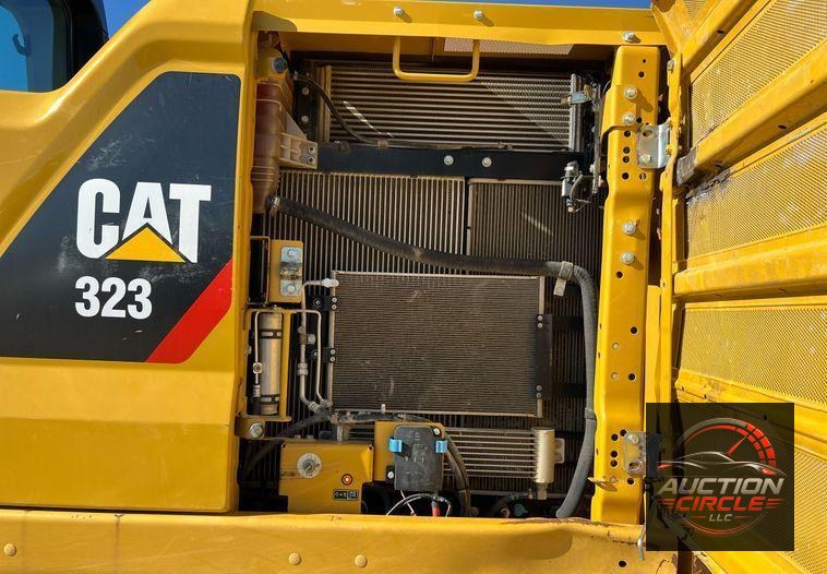 2018 Caterpillar 323  excavator