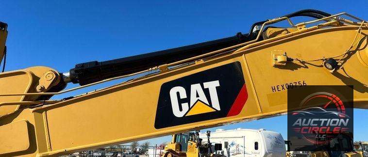 2018 Caterpillar 320  excavator
