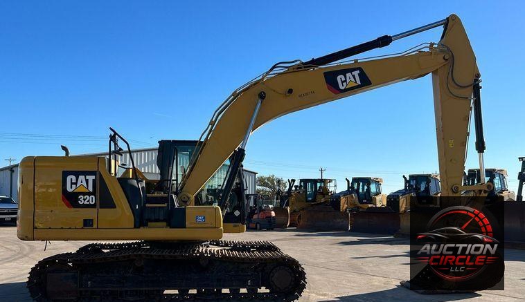 2018 Caterpillar 320  excavator
