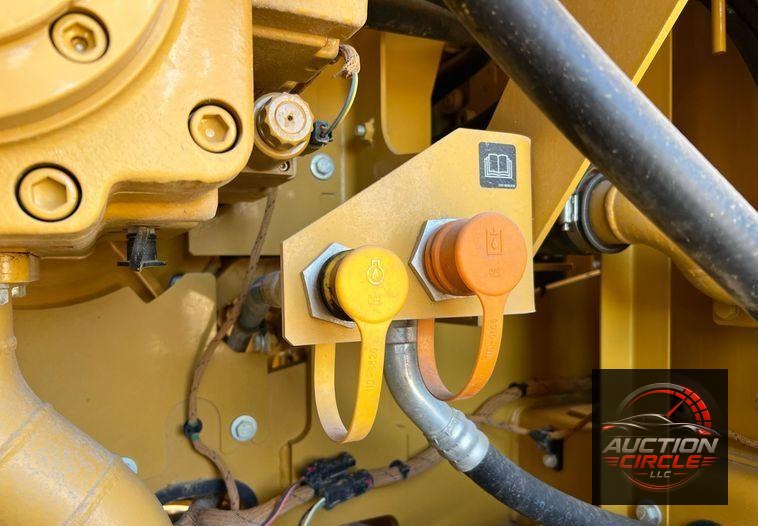 2018 Caterpillar 320  excavator
