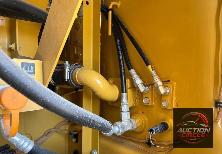 2018 Caterpillar 320  excavator
