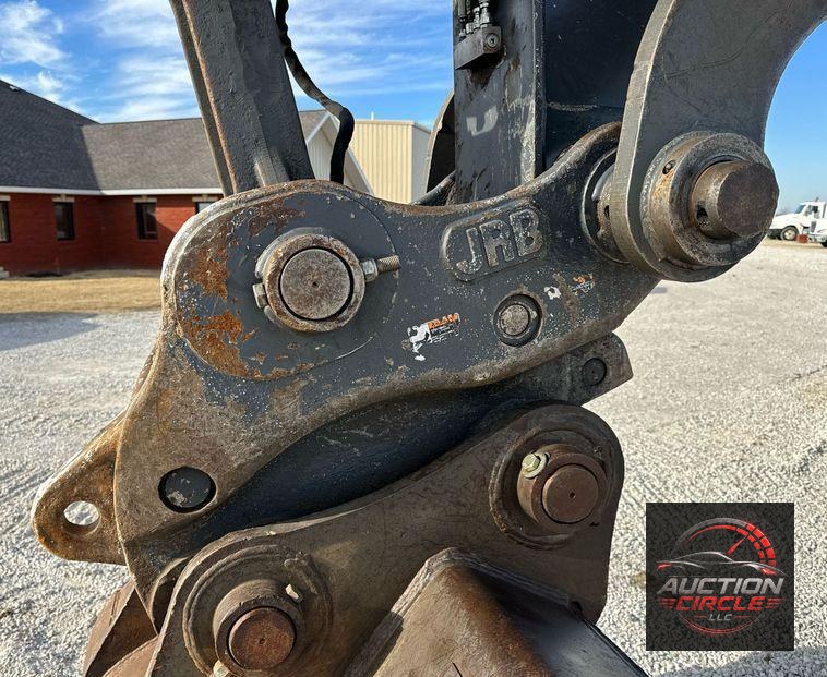 2015 John Deere 250G LC excavator