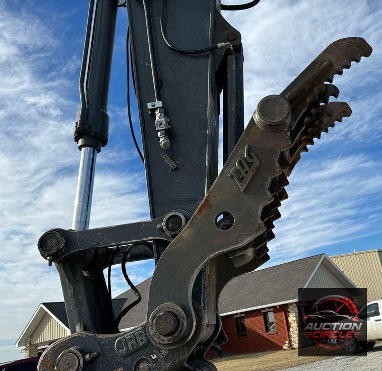 2015 John Deere 250G LC excavator