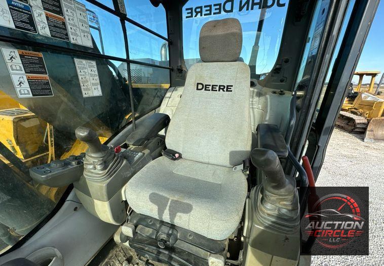 2015 John Deere 250G LC excavator