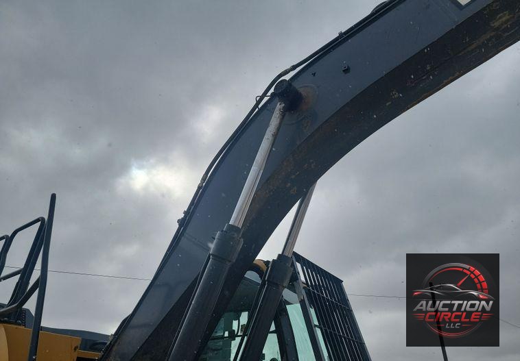2018 John Deere 210G LC excavator