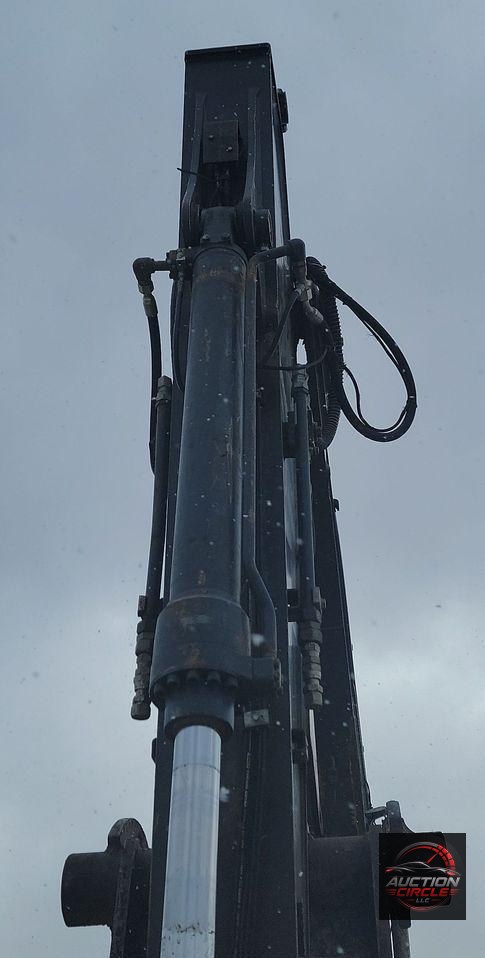 2018 John Deere 210G LC excavator