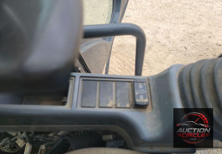 2018 John Deere 210G LC excavator