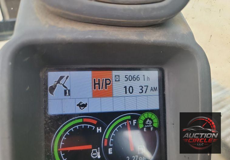 2018 John Deere 210G LC excavator