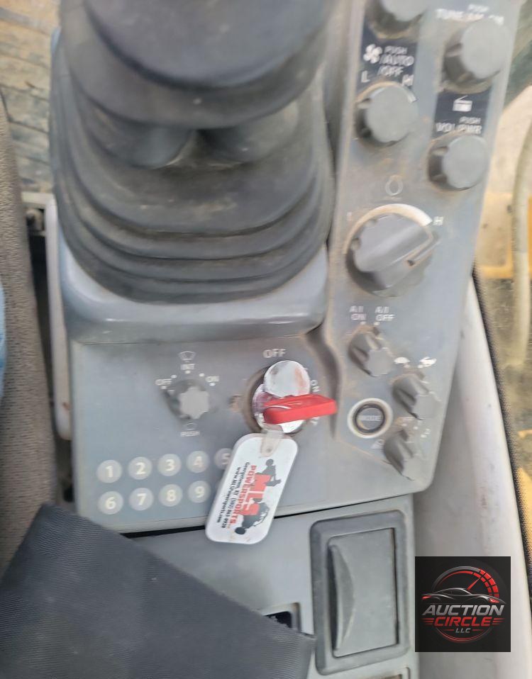 2018 John Deere 210G LC excavator