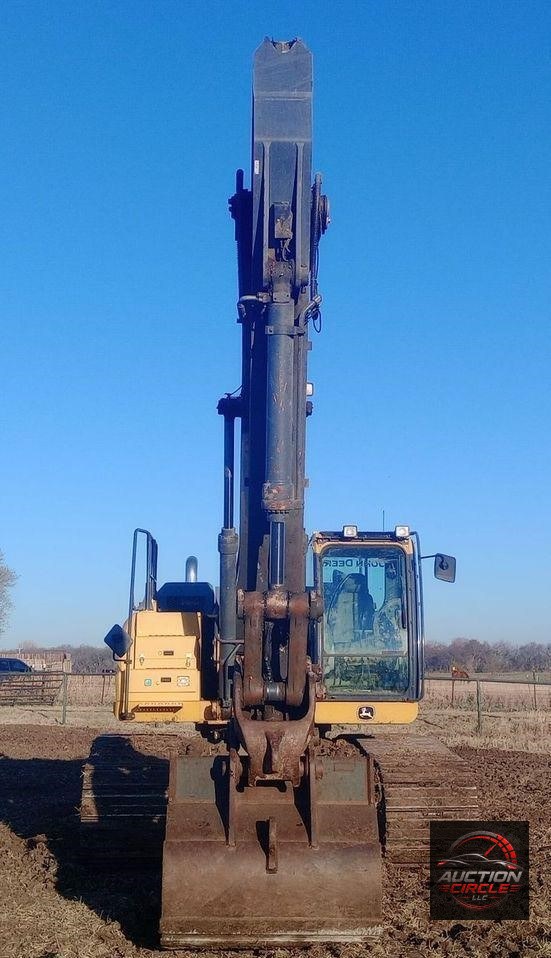 2016 John Deere 300G excavator